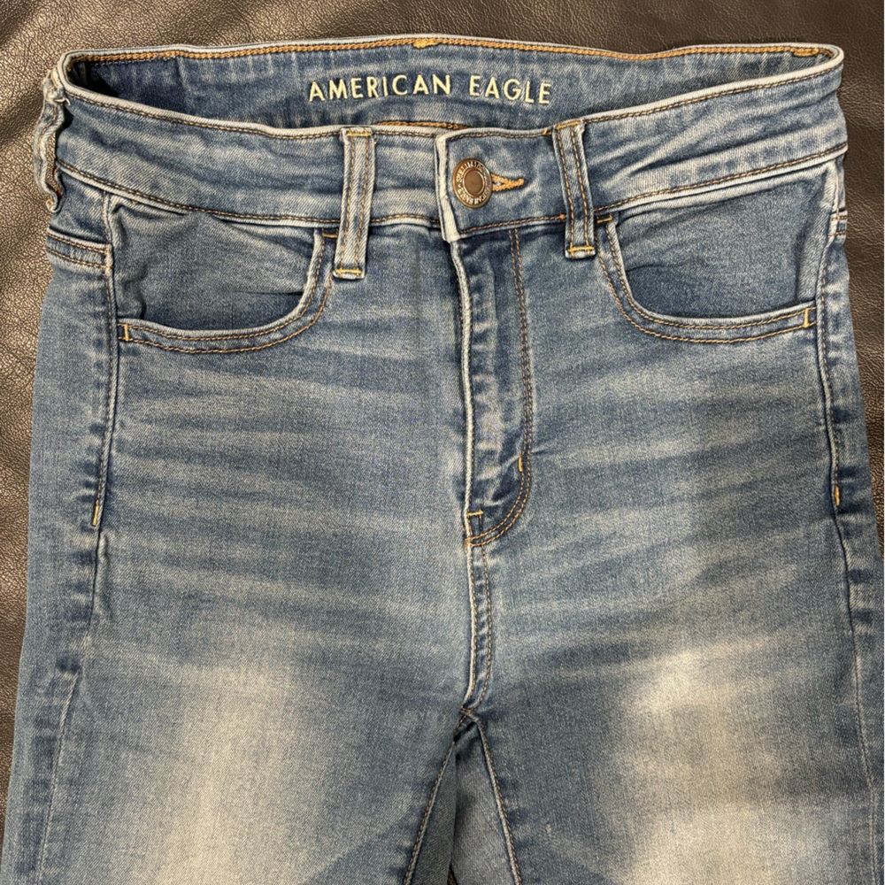 American Eagle hi-rise jegging light wash 6
